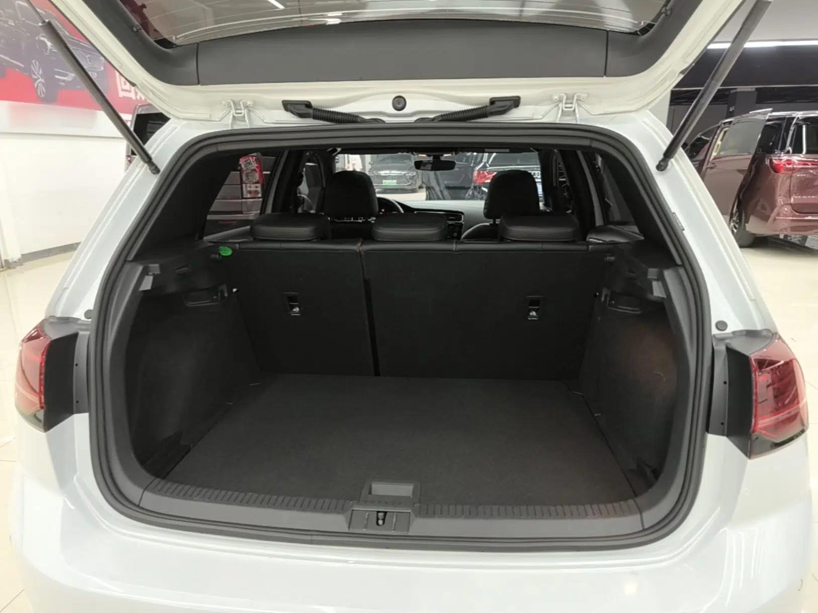 Volkswagen Golf GTI 2019 2.0 TSI GTI China V Standard — миниатюра 22