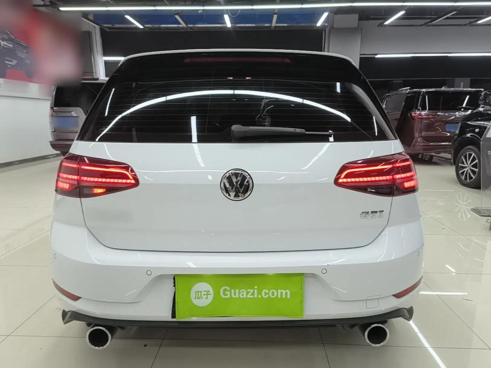 Volkswagen Golf GTI 2019 2.0 TSI GTI China V Standard — миниатюра 5