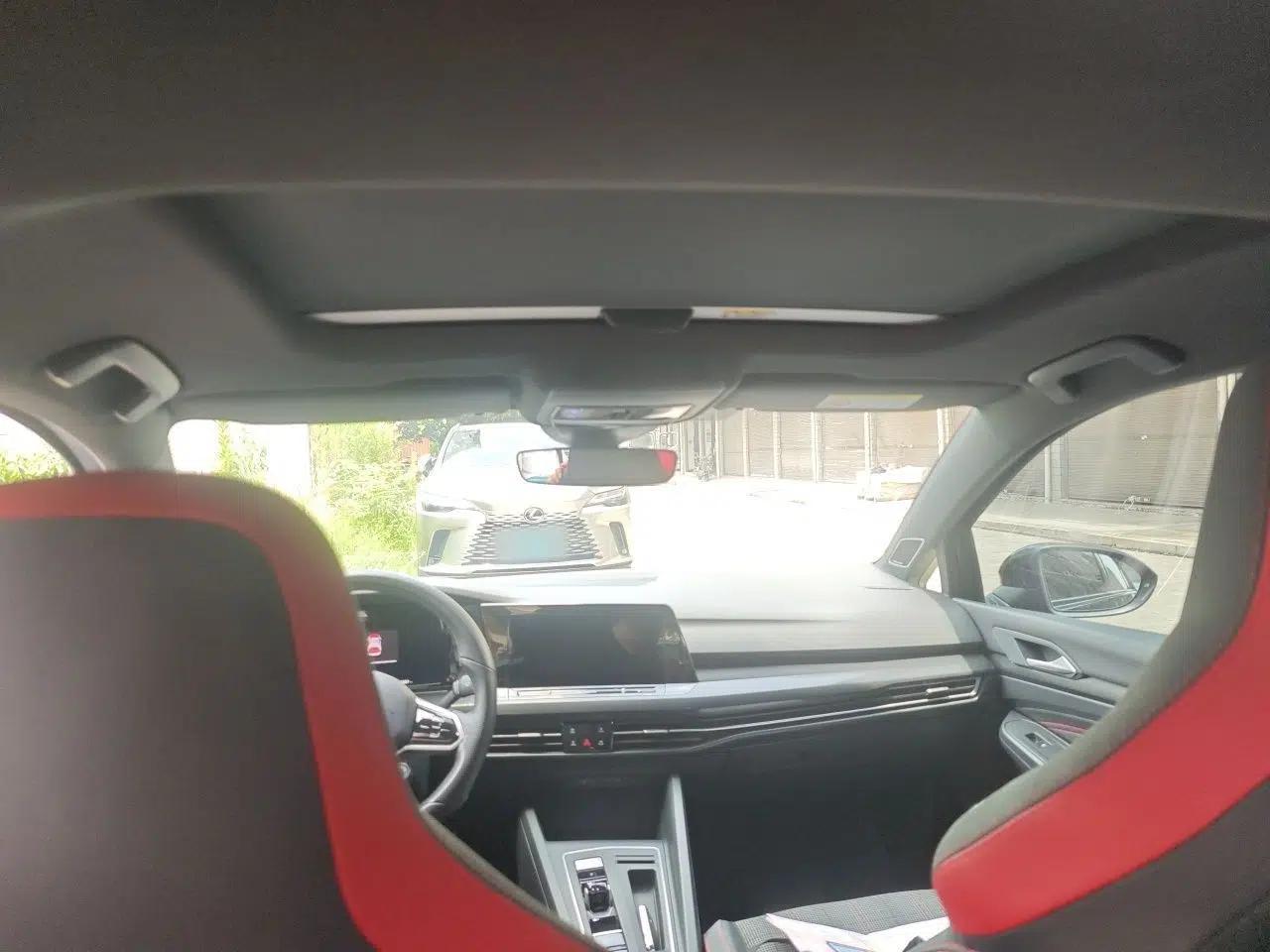 Volkswagen Golf GTI 2023 380TSI DSG GTI — миниатюра 18