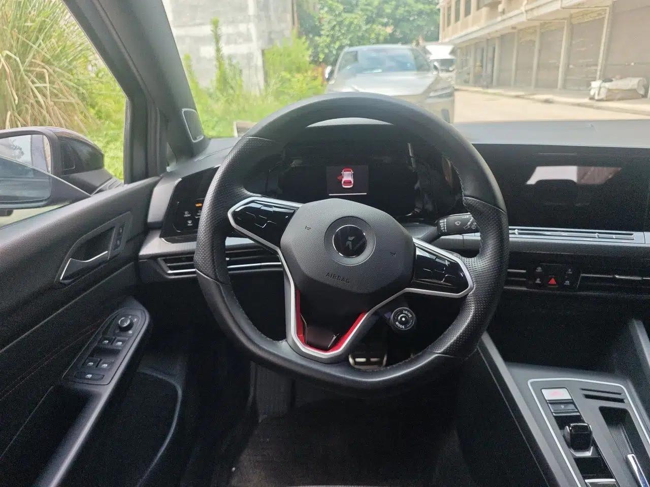 Volkswagen Golf GTI 2023 380TSI DSG GTI — миниатюра 10