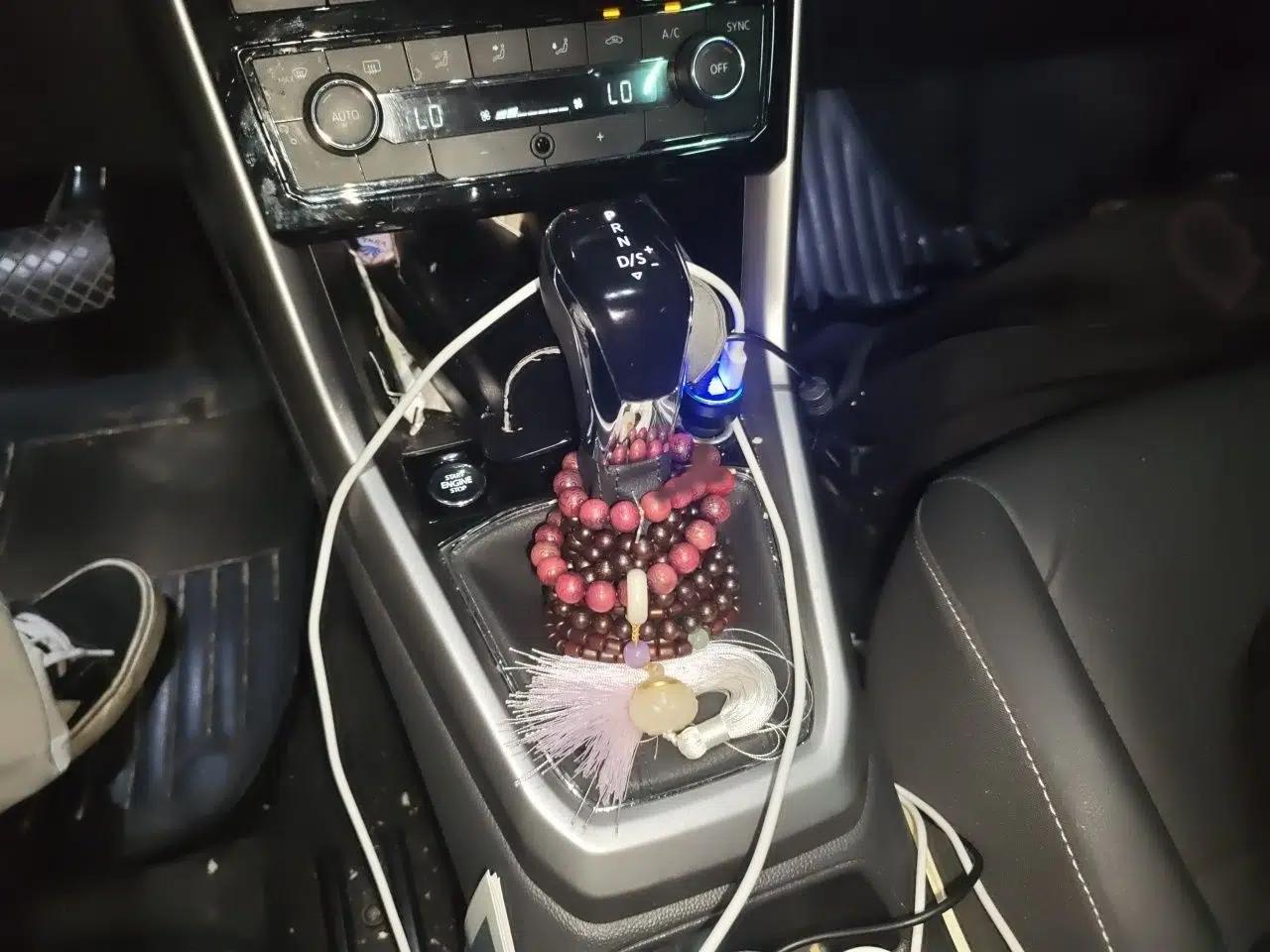 Volkswagen T-Cross 2019 280TSI DSG Luxury Edition — миниатюра 13