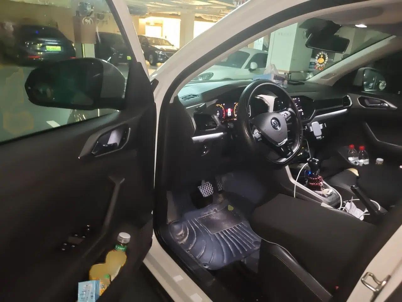 Volkswagen T-Cross 2019 280TSI DSG Luxury Edition — миниатюра 19