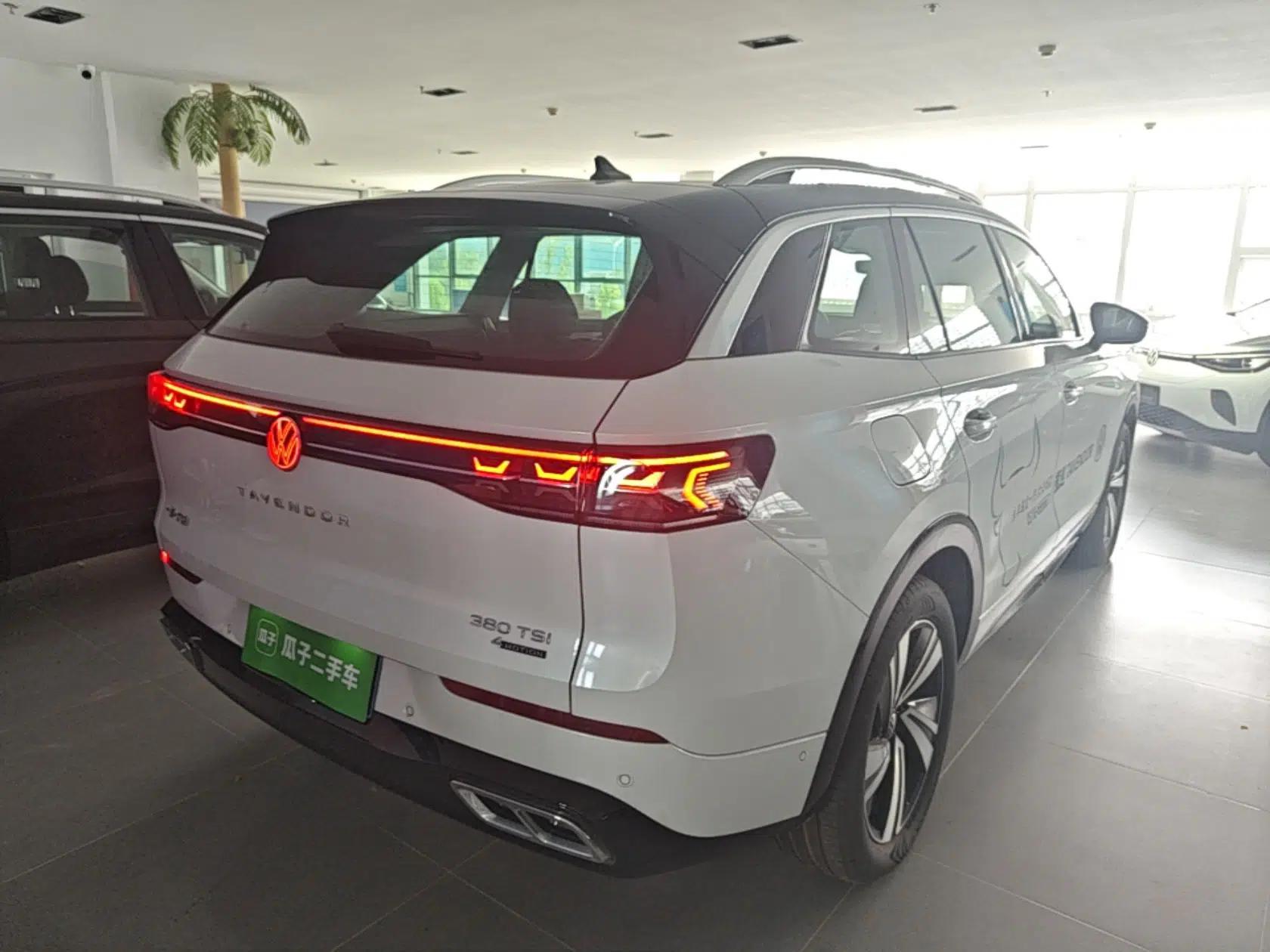 Volkswagen Tavendor 2024 380TSI All-Wheel-Drive R-Line Cruise Premium Edition — миниатюра 6