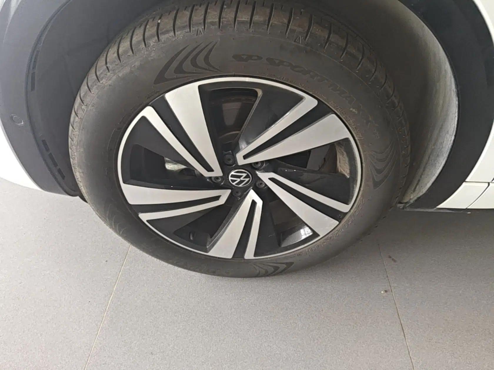 Volkswagen Tavendor 2024 380TSI All-Wheel-Drive R-Line Cruise Premium Edition — миниатюра 10
