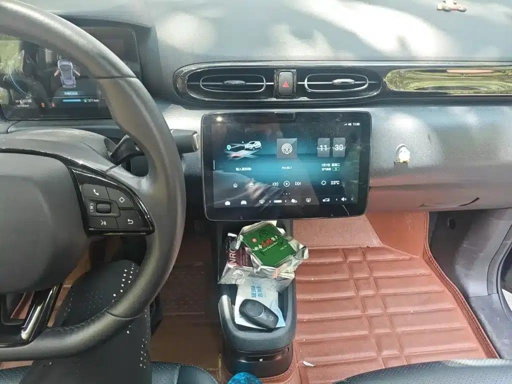 Leapmotor T03 2022 Diamond Edition — миниатюра 6