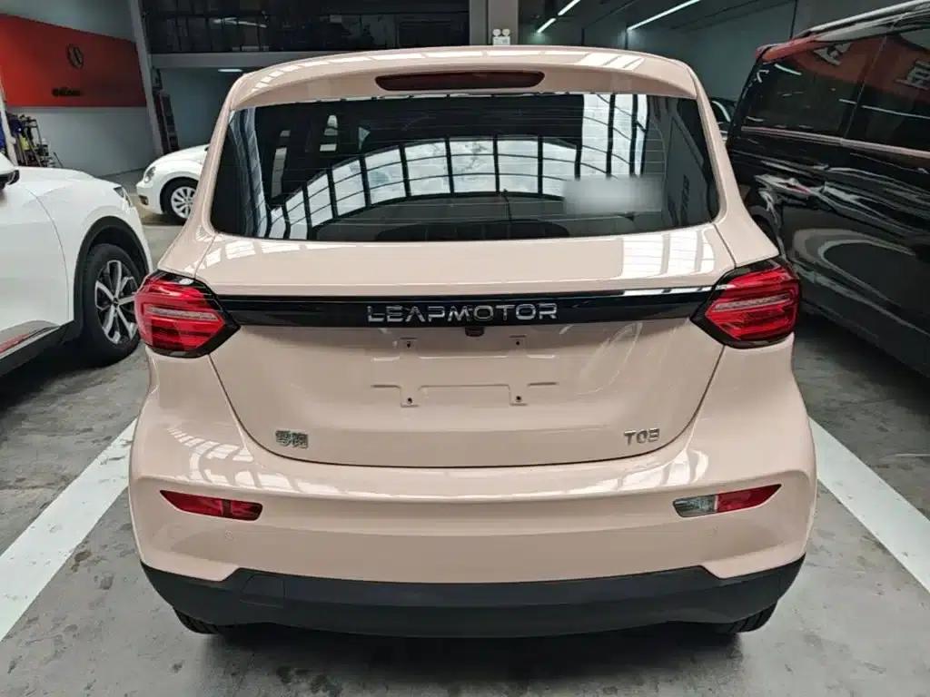 Leapmotor T03 2021 400 Online Booking Edition — миниатюра 6