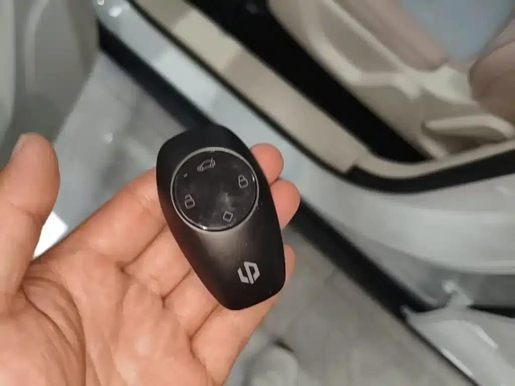 Leapmotor T03 2024 Model 200 Lite Edition — миниатюра 9