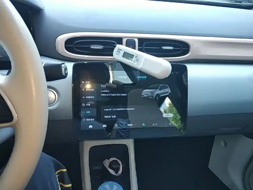 Leapmotor T03 2023 Model 403 Smart Edition — миниатюра 13