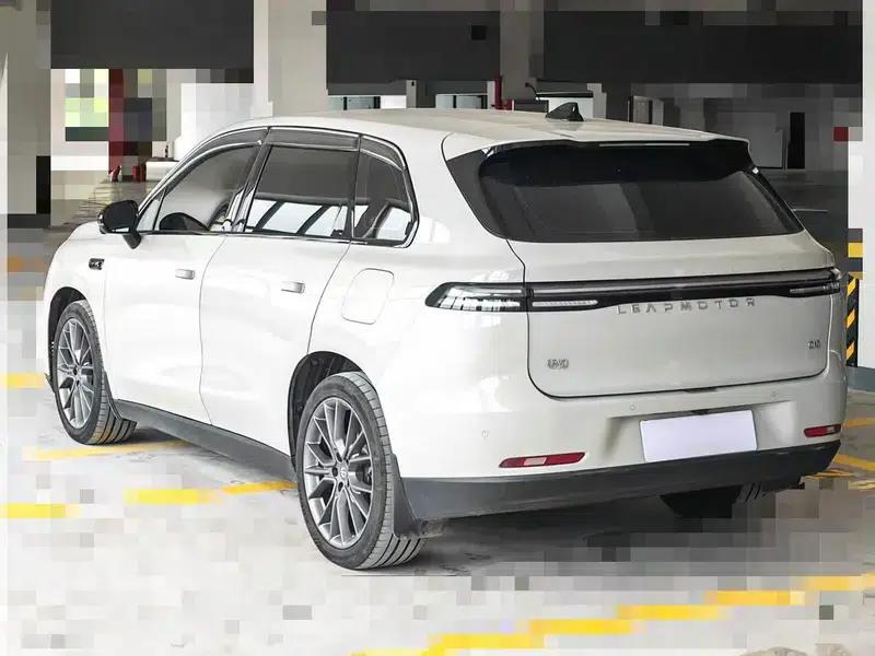 Leapmotor C10 2024 Pure Electric Version 530 Smart Edition — миниатюра 4