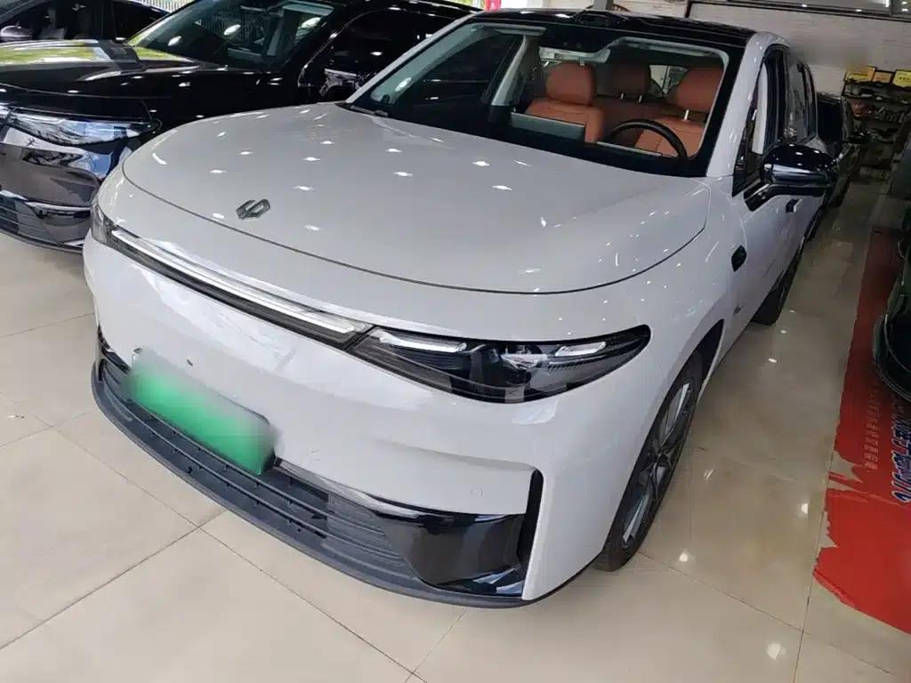 Leapmotor C10 2026 Model 605 LiDAR Edition — миниатюра 1