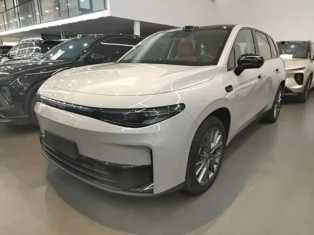 Leapmotor C10 2026 Model 605 LiDAR Edition — миниатюра 1