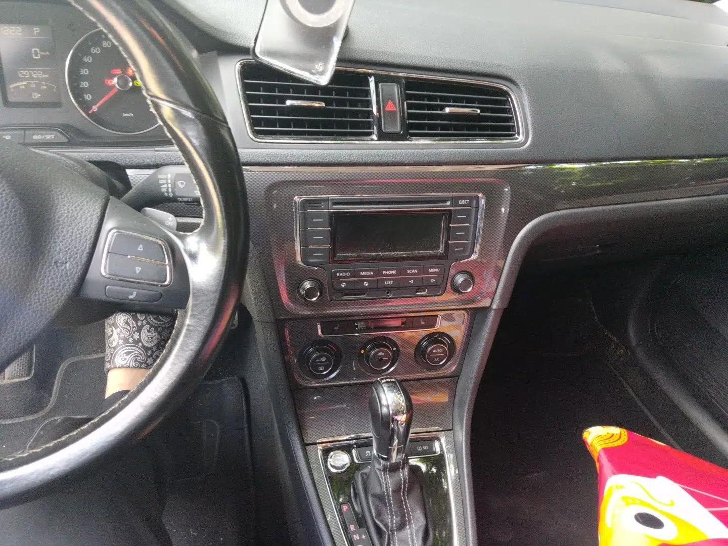 Volkswagen Cross Lavida 2014 1.4TSI DSG — миниатюра 13