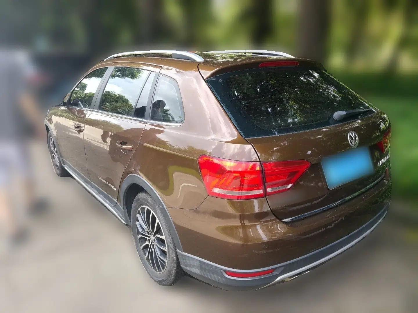 Volkswagen Cross Lavida 2014 1.4TSI DSG — миниатюра 4