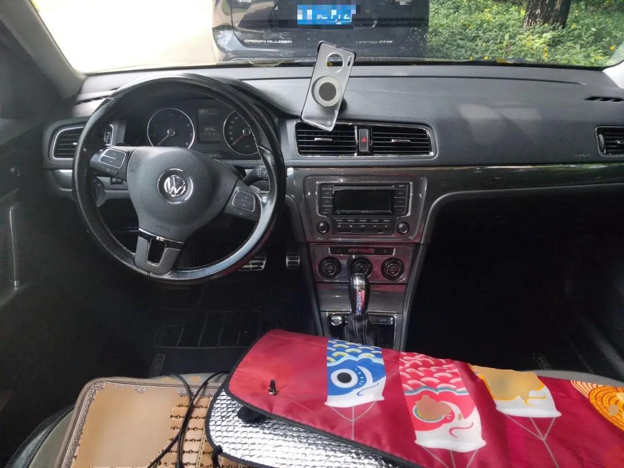 Volkswagen Cross Lavida 2014 1.4TSI DSG — миниатюра 9