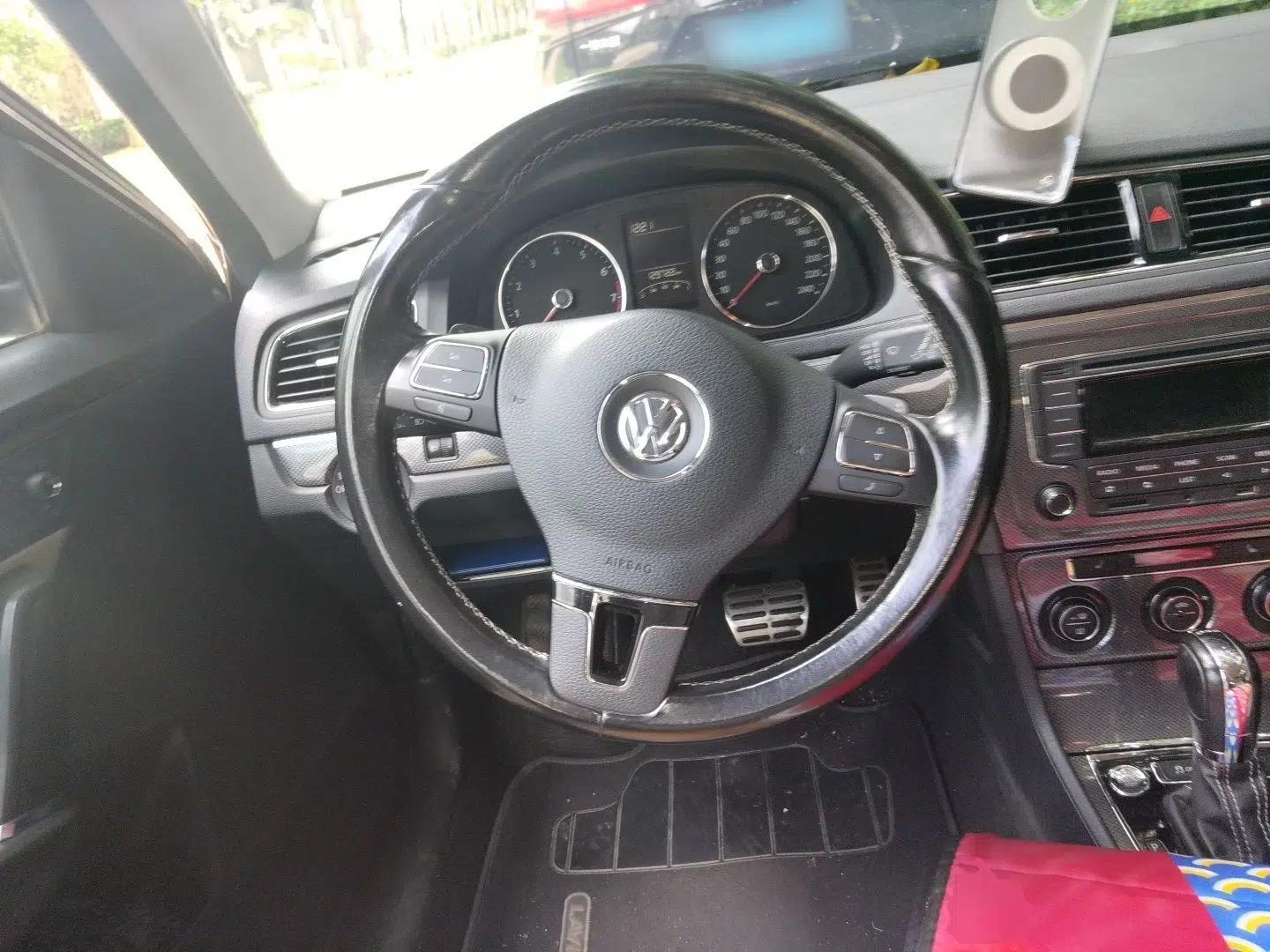 Volkswagen Cross Lavida 2014 1.4TSI DSG — миниатюра 10