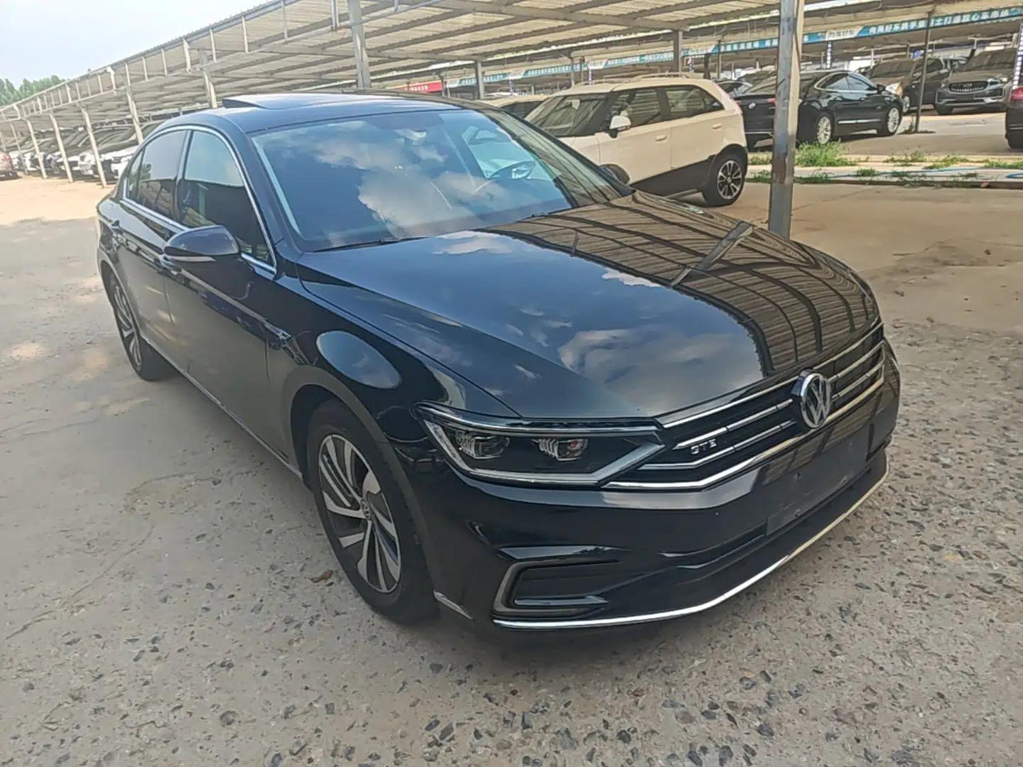 Volkswagen Magotan GTE Plug-in Hybrid 2020 GTE Luxury Model — миниатюра 3