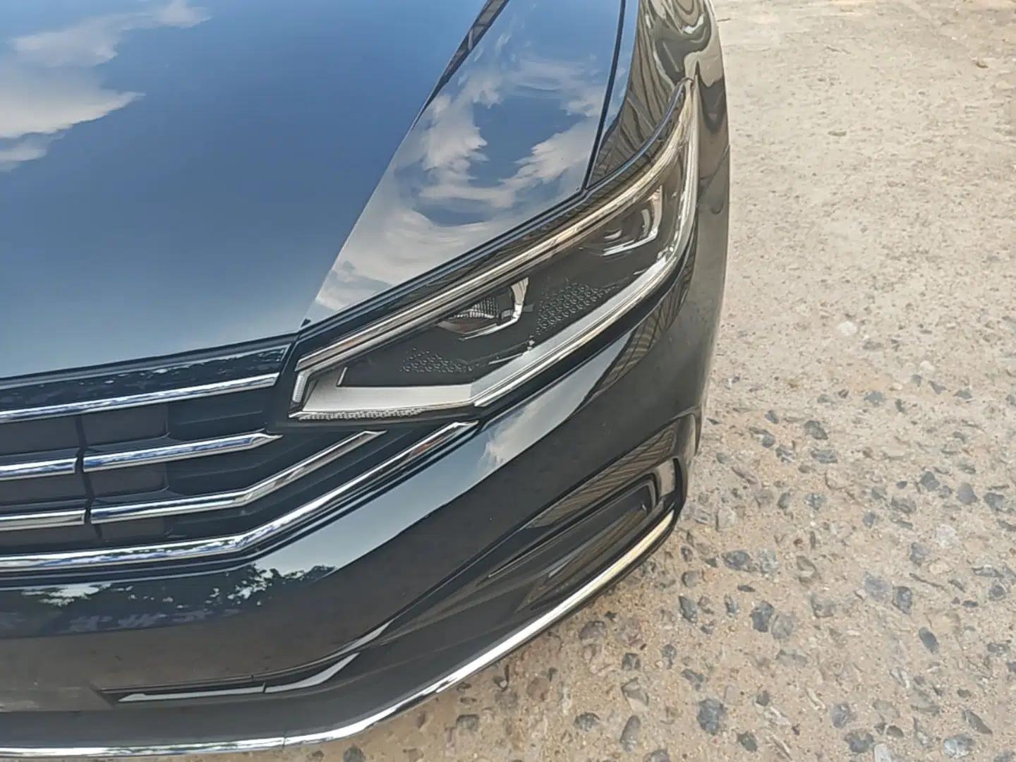 Volkswagen Magotan GTE Plug-in Hybrid 2020 GTE Luxury Model — миниатюра 8