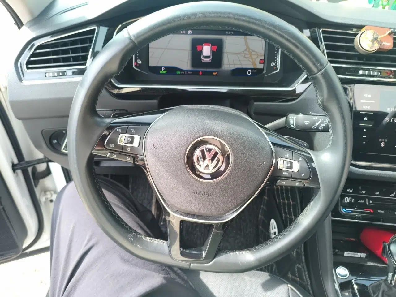 Volkswagen Tiguan L New Energy 2020 430 PHEV Plug-in Hybrid Flagship Edition — миниатюра 10