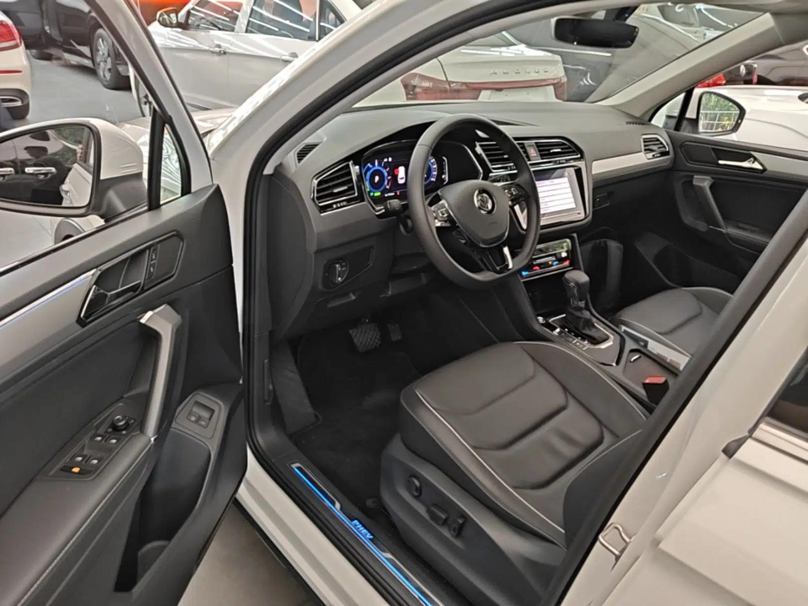 Volkswagen Tiguan L New Energy 2020 430 PHEV Plug-in Hybrid Flagship Edition — миниатюра 18