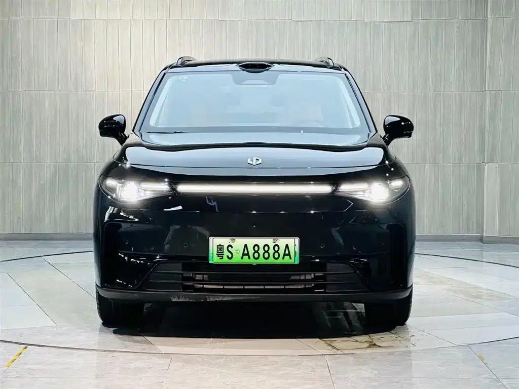 Leapmotor C16 2026 Extended Range 280 LiDAR Edition 6-Seater — миниатюра 2