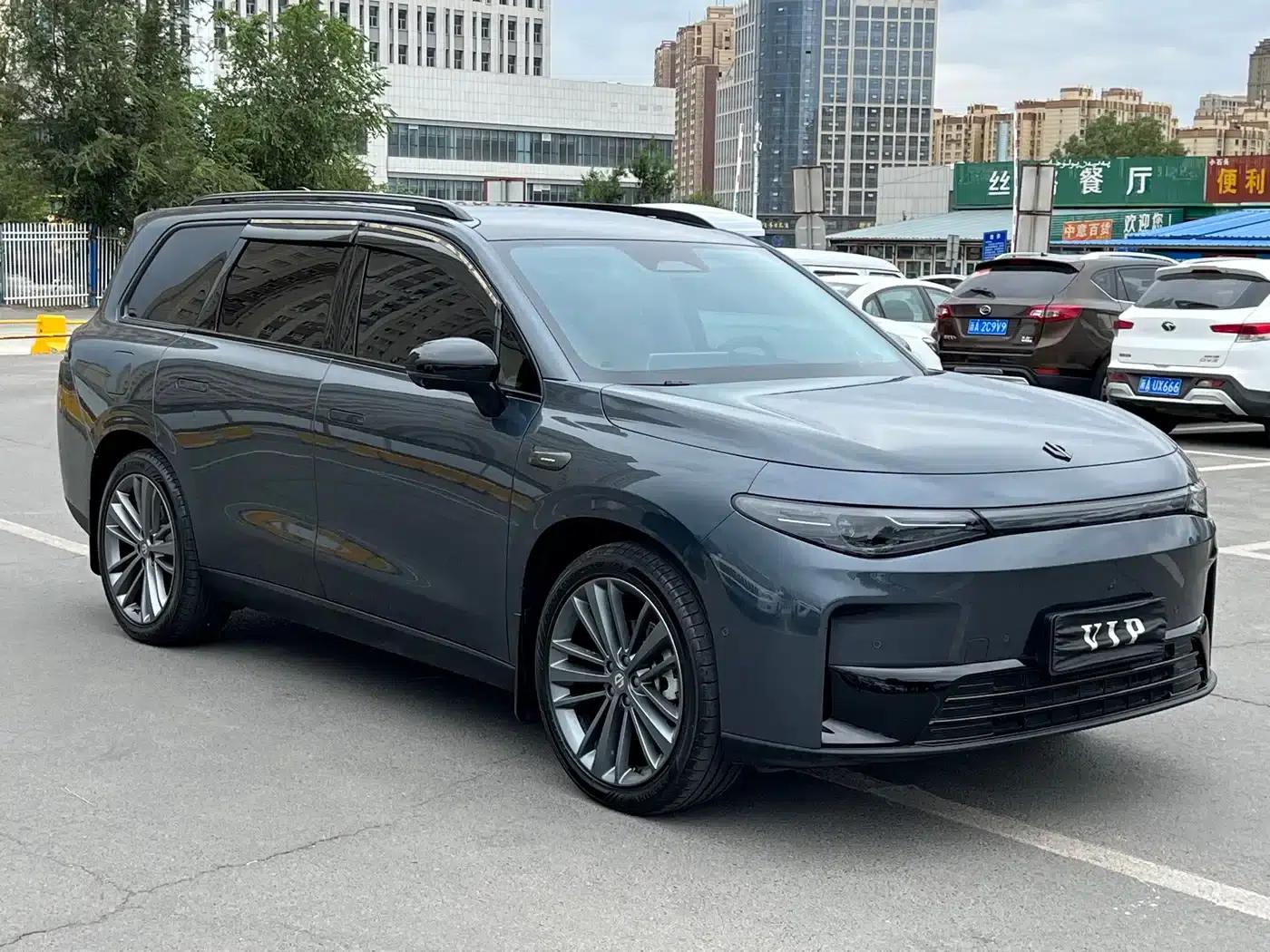 Leapmotor C16 2024 Range Extended 200 Premium Edition — миниатюра 3