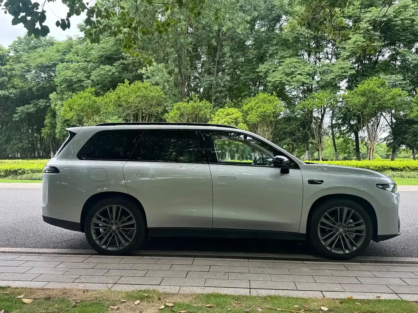 Leapmotor C16 2024 Range Extended 200 Premium Edition — миниатюра 8