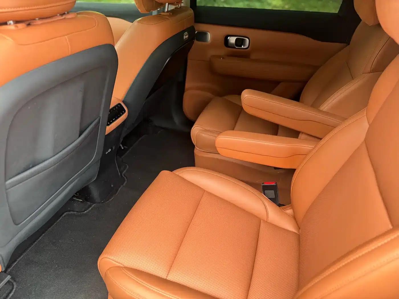 Leapmotor C16 2024 Range Extended 200 Premium Edition — миниатюра 10