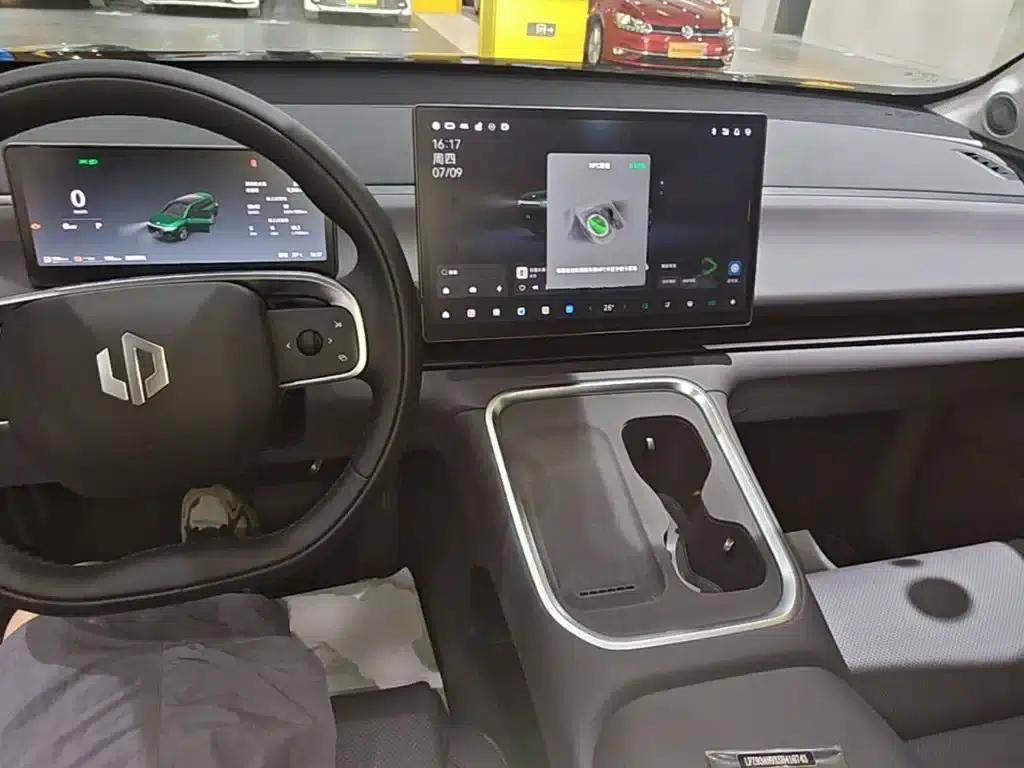 Leapmotor C16 2026 Extended Range 280 LiDAR Edition 6-Seater — миниатюра 10