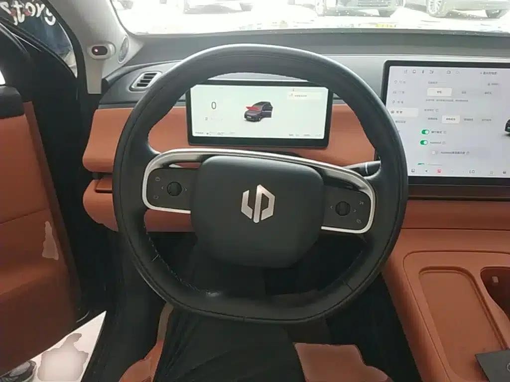 Leapmotor C16 2024 Range Extended 200 LiDAR Edition — миниатюра 11