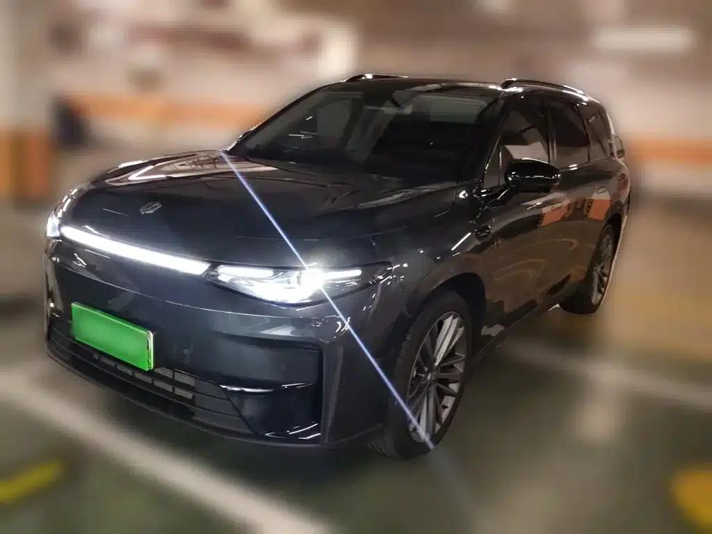Leapmotor C16 2024 Range Extended 200 Premium Edition — миниатюра 1
