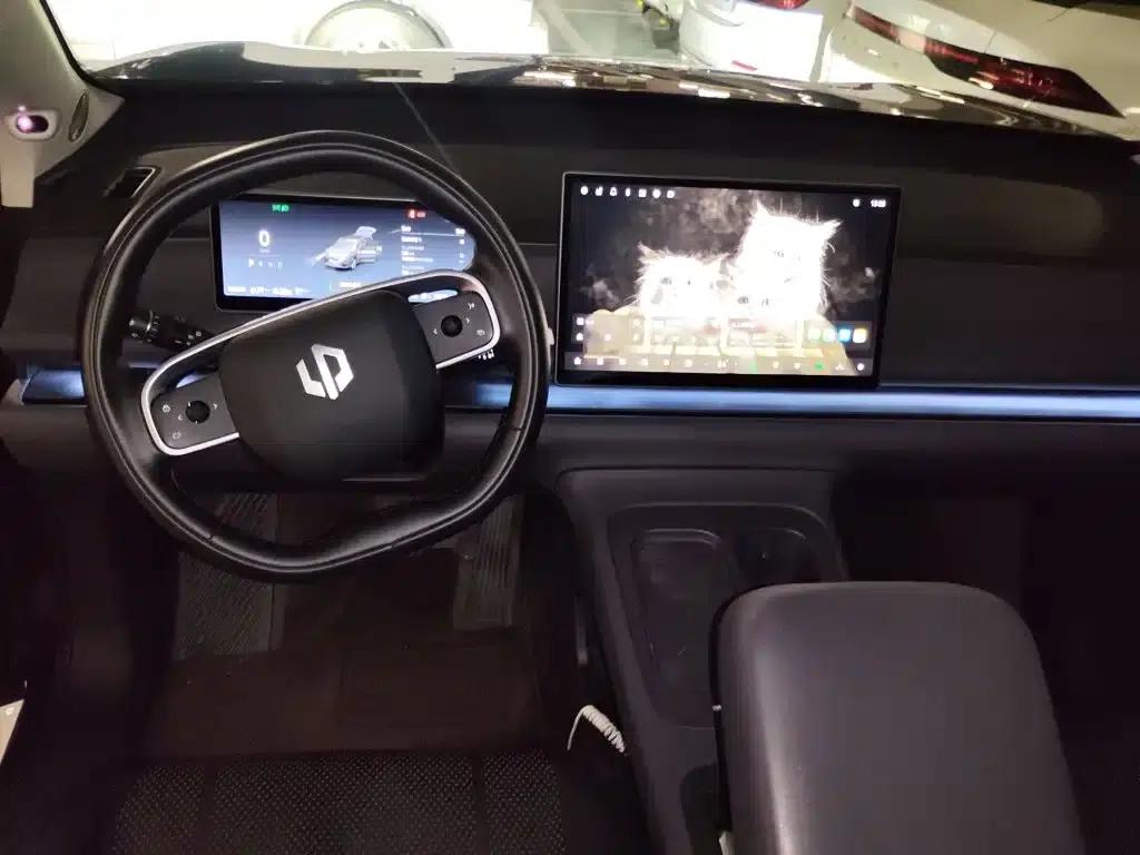 Leapmotor C16 2024 Range Extended 200 Premium Edition — миниатюра 6
