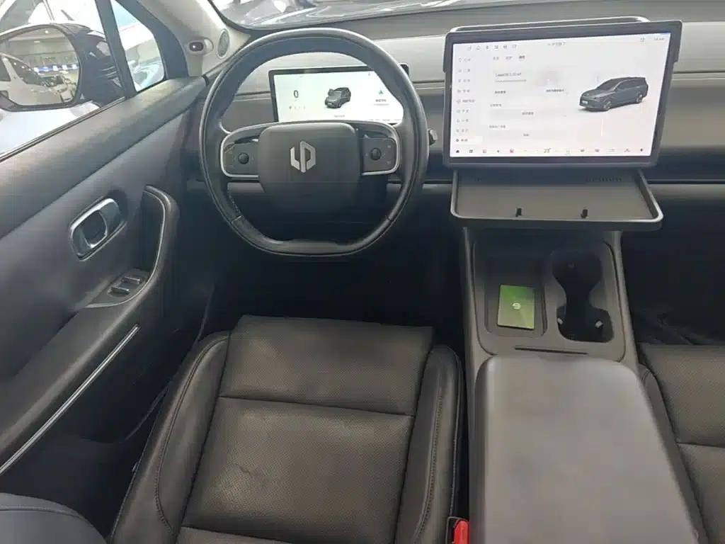 Leapmotor C16 2024 Range Extended 200 Premium Edition — миниатюра 11