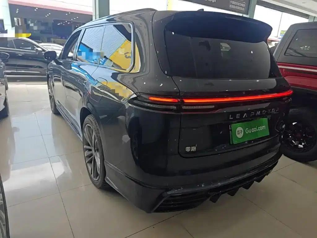 Leapmotor C16 2024 Range Extended 200 Premium Edition — миниатюра 5