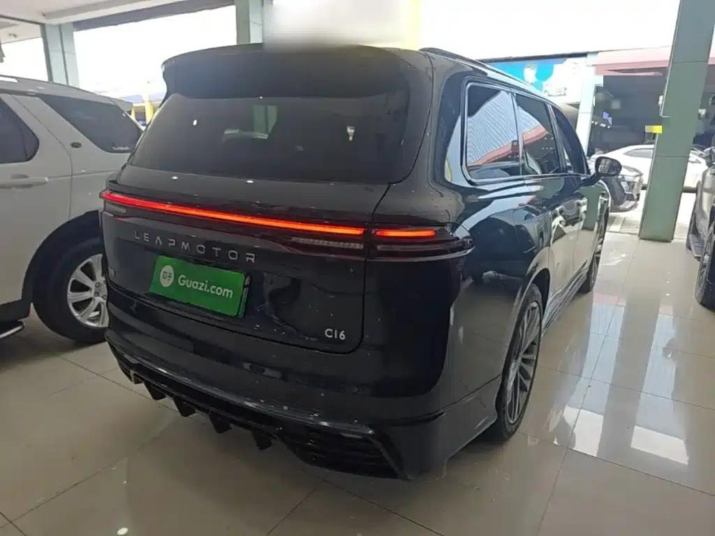 Leapmotor C16 2024 Range Extended 200 Premium Edition — миниатюра 7