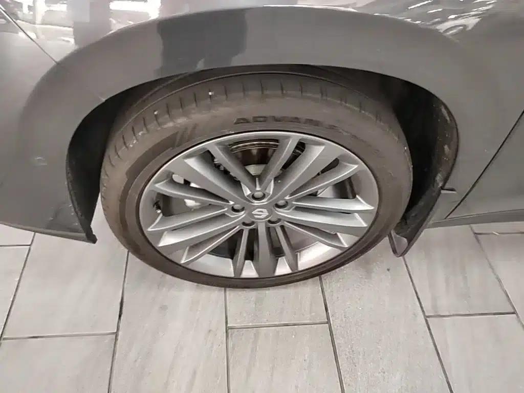 Leapmotor C16 2024 Pure Electric 520 Premium Edition — миниатюра 23