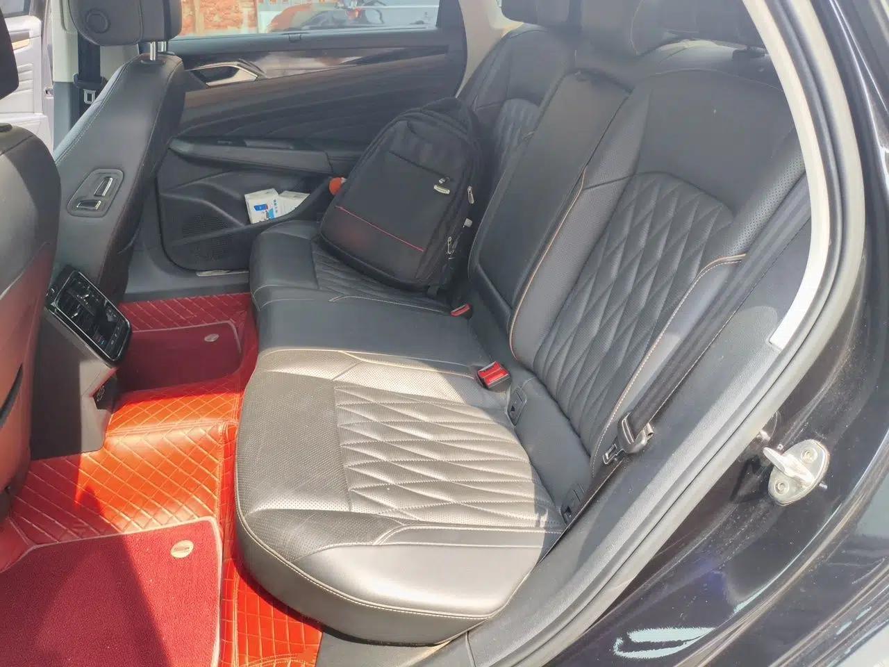 Volkswagen Passat New Energy 2020 430 PHEV Hybrid Luxury Edition China VI Standard — миниатюра 17