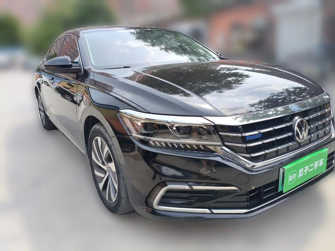 Volkswagen Passat New Energy 2020 430 PHEV Hybrid Luxury Edition China VI Standard — миниатюра 3