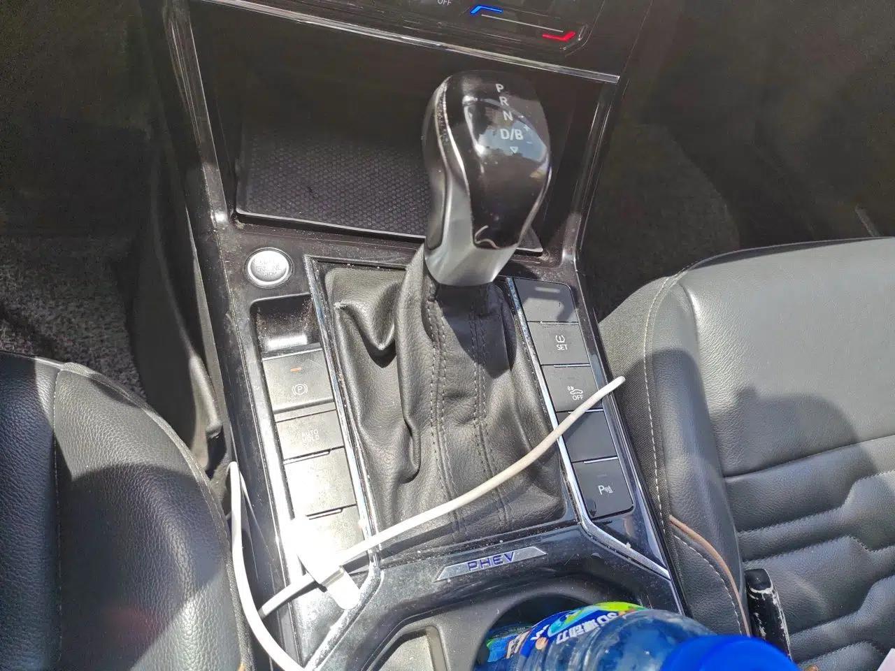 Volkswagen Passat New Energy 2020 430 PHEV Hybrid Elite Edition China VI Standard — миниатюра 14