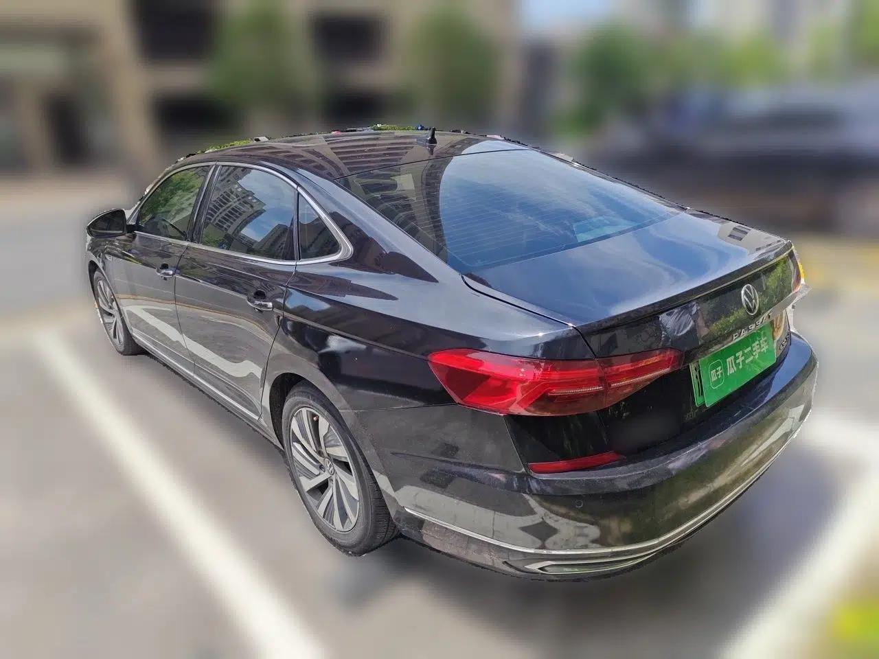 Volkswagen Passat New Energy 2020 430 PHEV Hybrid Elite Edition China VI Standard — миниатюра 4