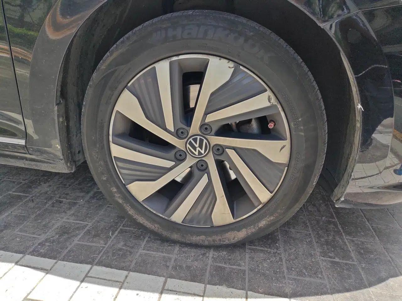 Volkswagen Passat New Energy 2020 430 PHEV Hybrid Elite Edition China VI Standard — миниатюра 8