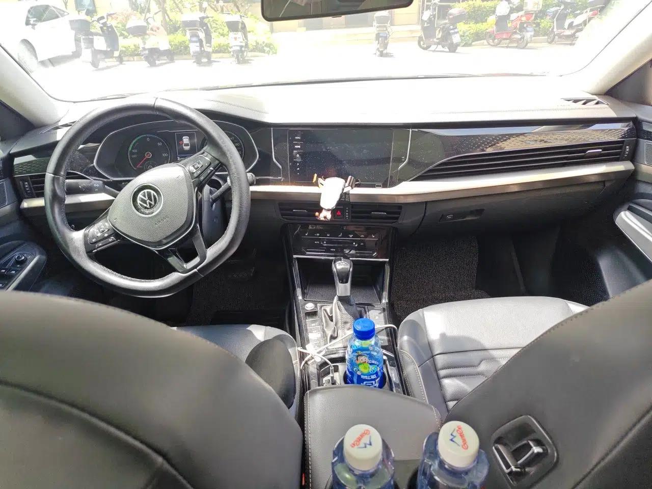 Volkswagen Passat New Energy 2020 430 PHEV Hybrid Elite Edition China VI Standard — миниатюра 9
