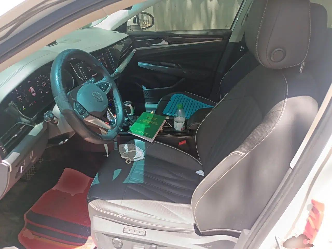 Volkswagen Passat New Energy 2022 430 PHEV Hybrid Luxury Edition — миниатюра 15