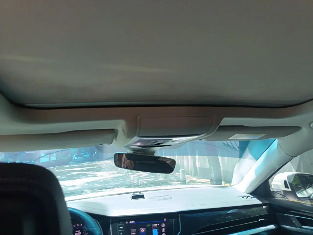 Volkswagen Passat New Energy 2022 430 PHEV Hybrid Luxury Edition — миниатюра 18