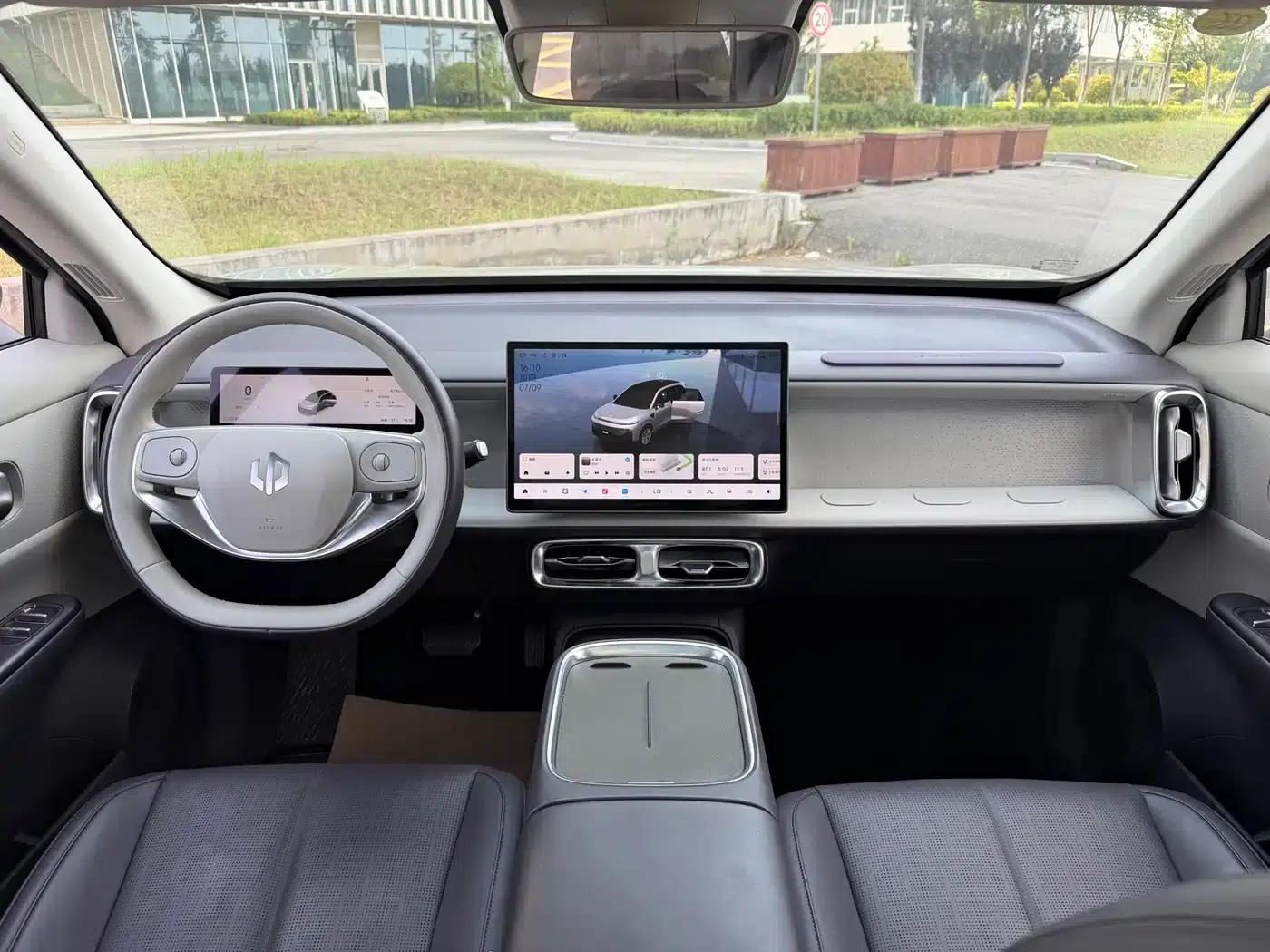 Leapmotor B10 2025 Model 510 Enjoy Edition — миниатюра 2
