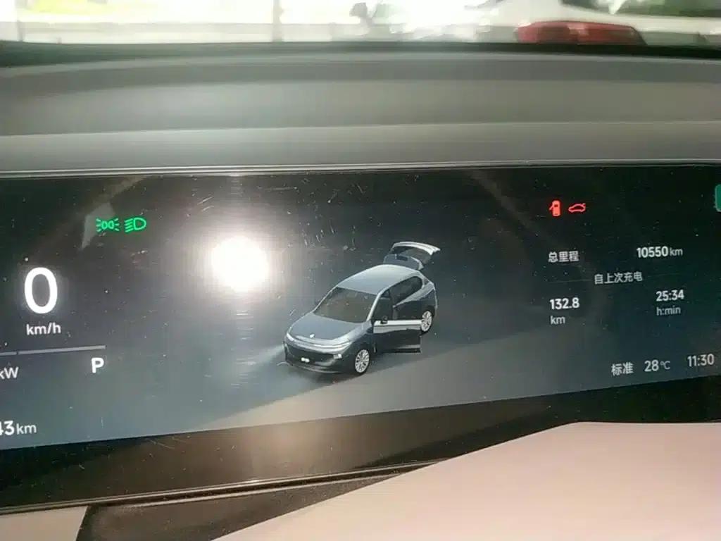 Leapmotor B10 2025 Model 510 Comfort Edition — миниатюра 12