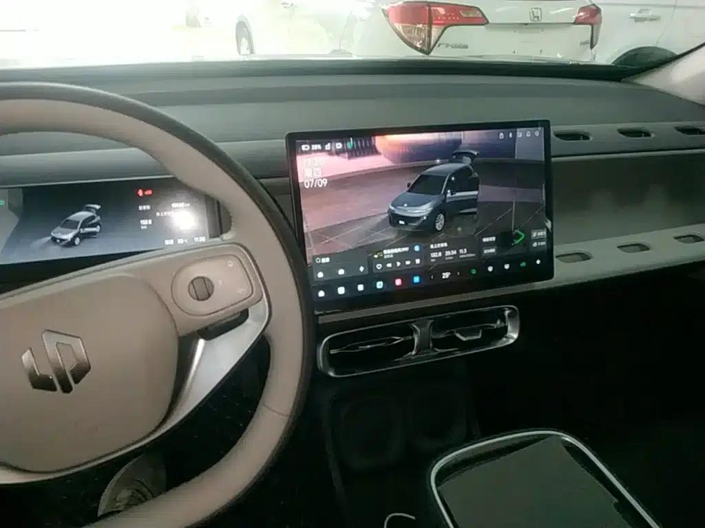 Leapmotor B10 2025 Model 510 Comfort Edition — миниатюра 10
