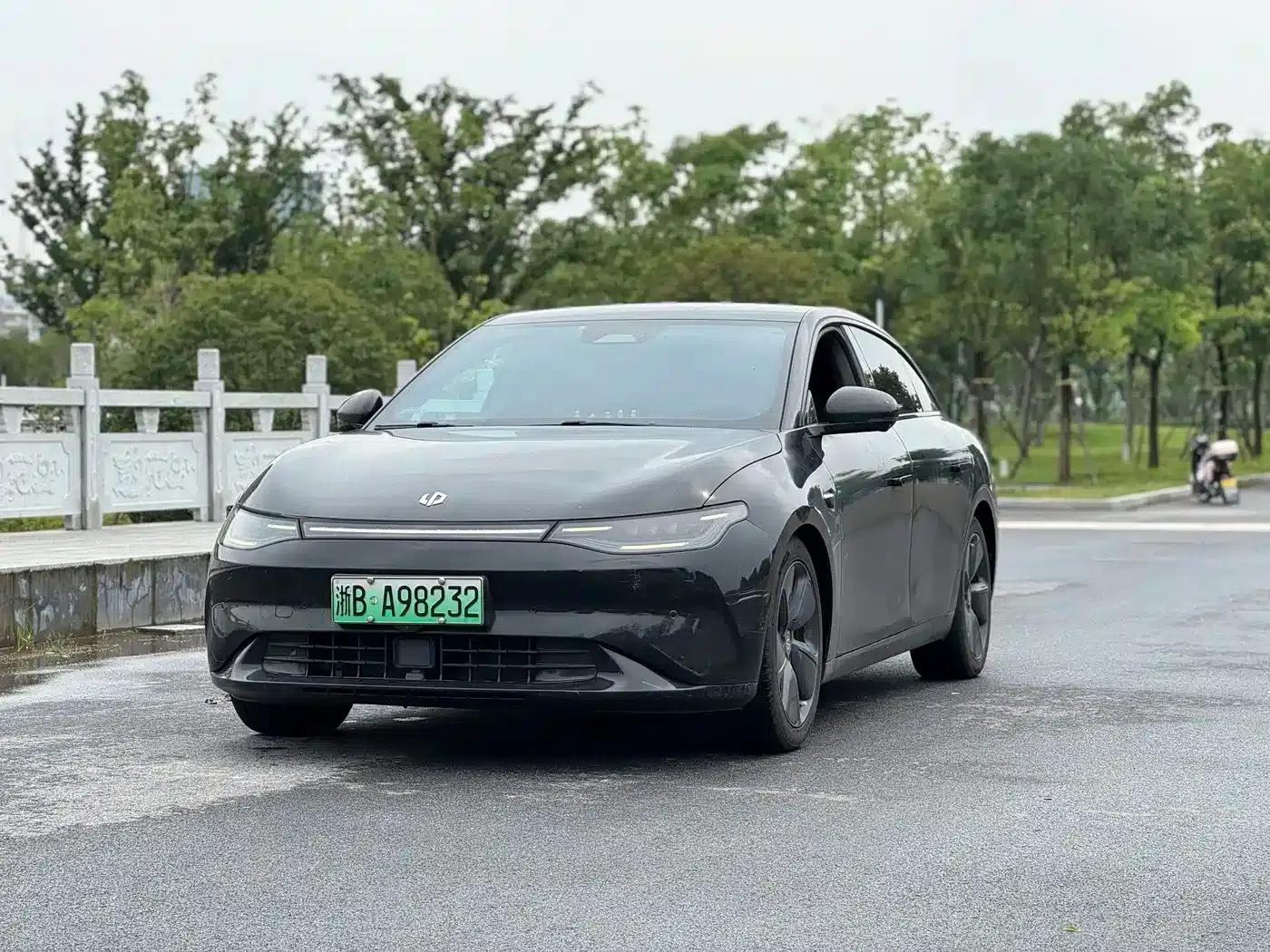Leapmotor C01 2023 606 Smart Edition — миниатюра 1