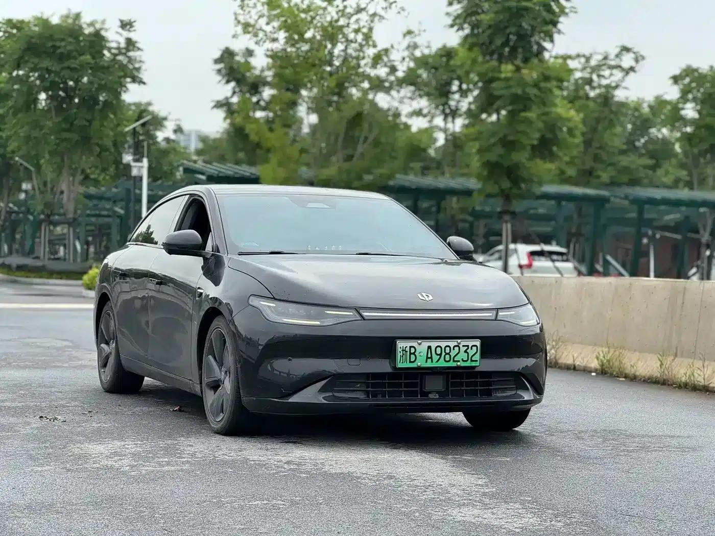 Leapmotor C01 2023 606 Smart Edition — миниатюра 2
