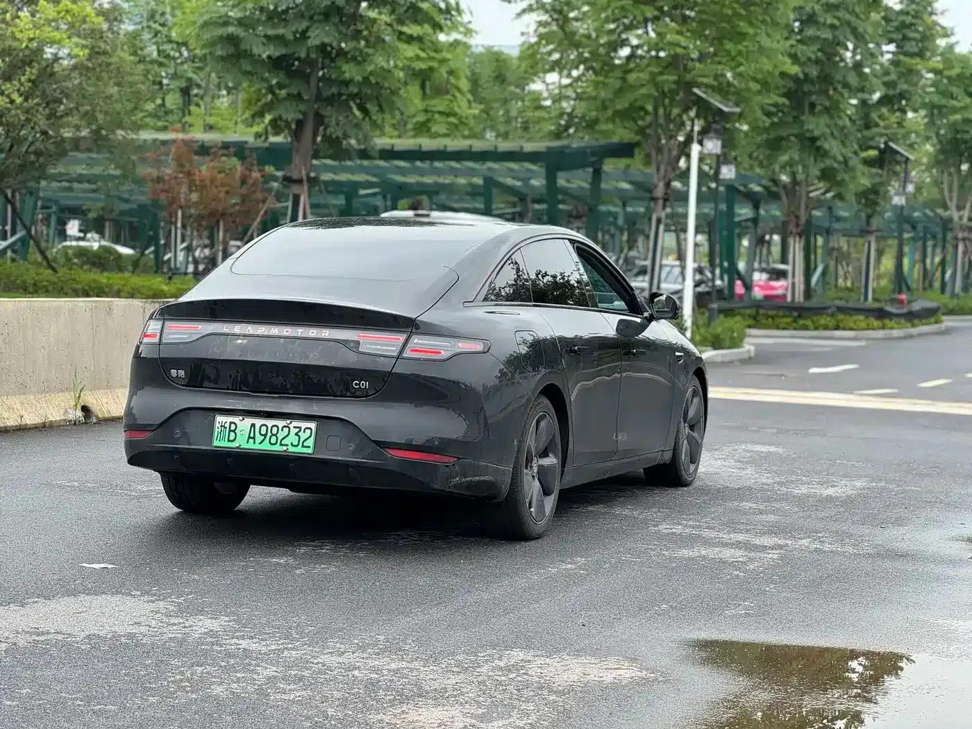 Leapmotor C01 2023 606 Smart Edition — миниатюра 4