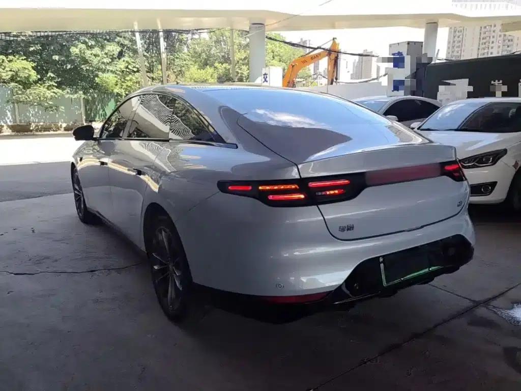 Leapmotor C01 2024 Pure Electric 525 Premium Edition — миниатюра 5